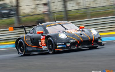 Riccardo Pera au volant de la Porsche du GR Racing en FIA WEC
