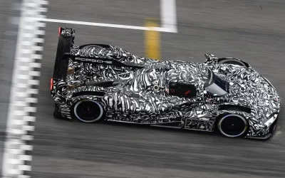Vidéo : La Porsche LMDh en essais sur le circuit de Spa-Francorchamps