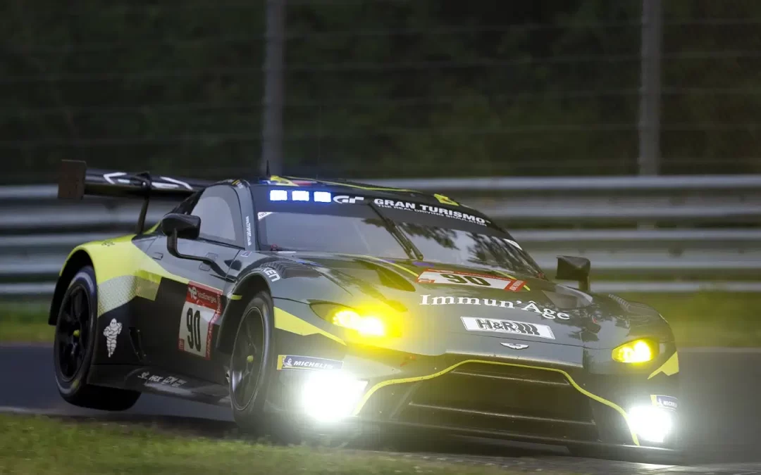 24H du Nürburgring – H+6 : TF Sport en tête au début de la nuit, la concurrence essaie de décaler sa stratégie