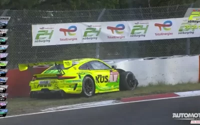 24H du Nürburgring : Les frères Vanthoor se touchent, c&rsquo;en est fini pour la Porsche #1 !