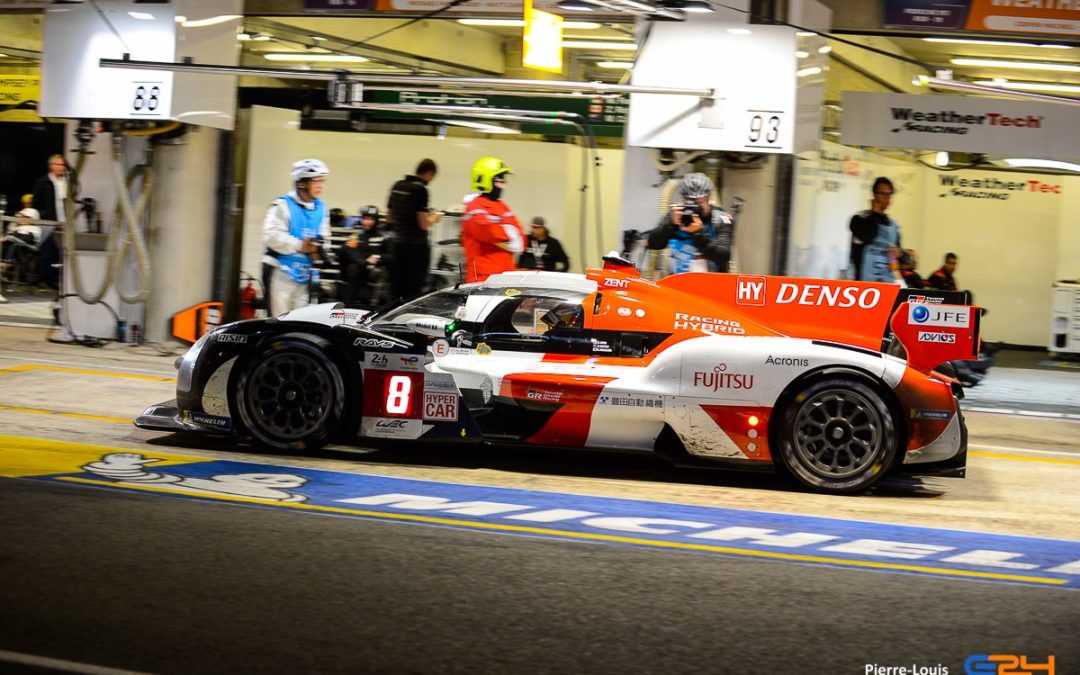 24H du Mans, H+9 : Hartley et la Toyota n°8 creusent l&rsquo;écart grâce à une slow zone