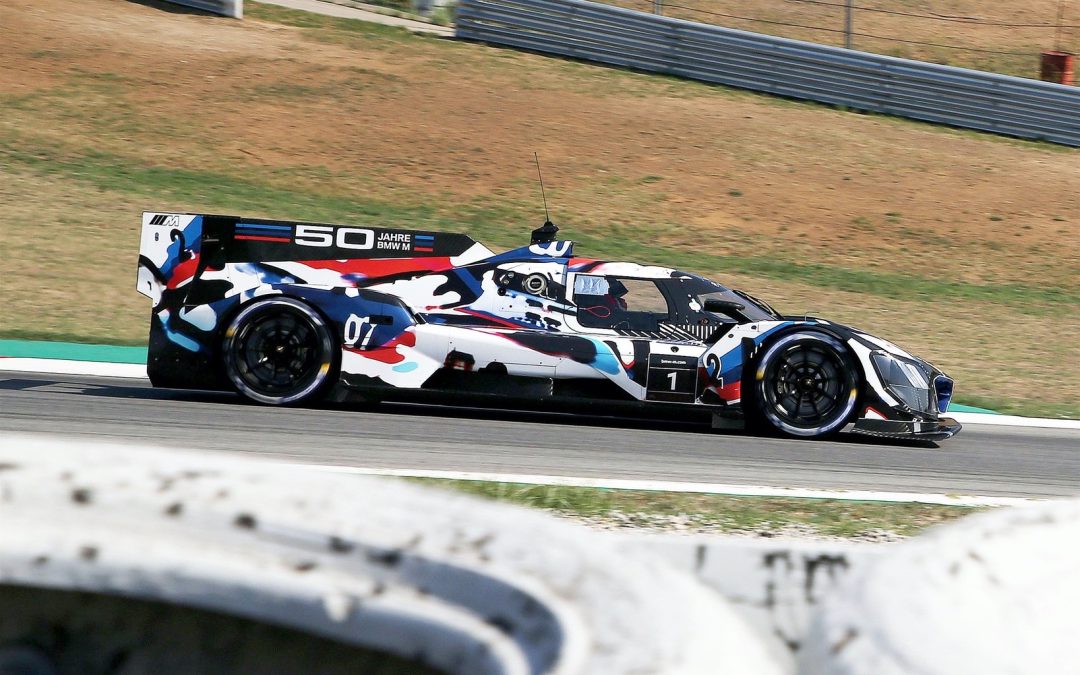 Cinq jours d&rsquo;essais à Barcelone pour la BMW M Hybrid V8