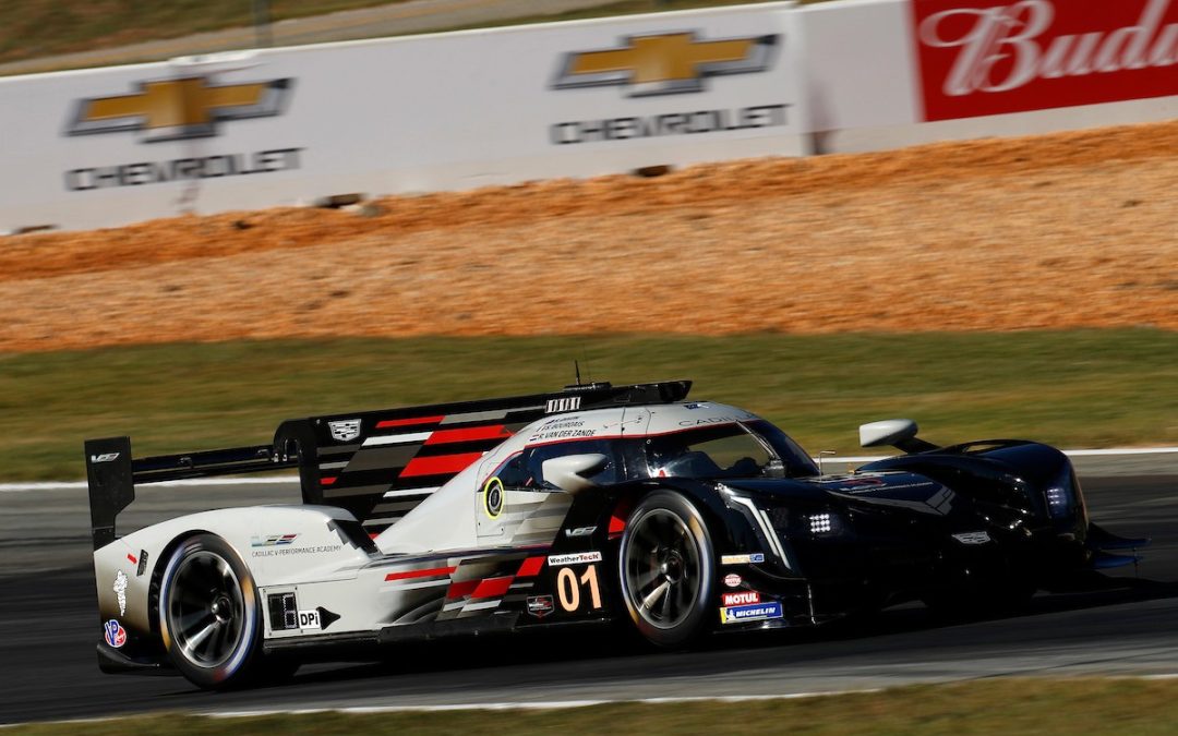 Petit Le Mans – H+2 : Sébastien Bourdais et la Cadillac #02 prennent l&rsquo;avantage