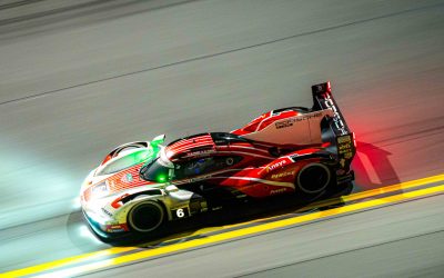 24H de Daytona, H+16 : La Porsche 963 n°6 part à la faute, les Cadillac et l&rsquo;Acura seules en tête