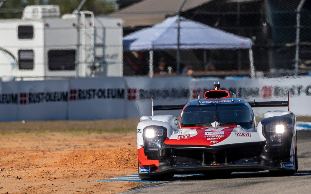 1000 Miles de Sebring, H+1 : Les Toyota en tête, les Ferrari se décalent en stratégie
