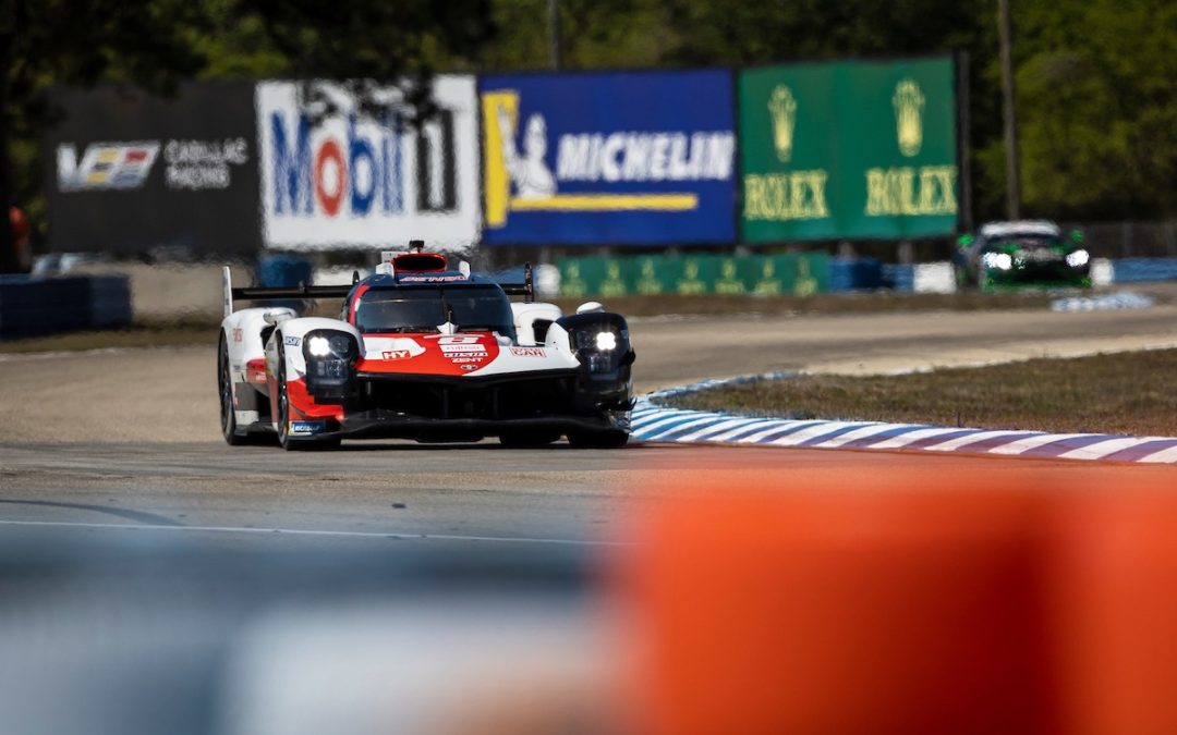 1000 Miles de Sebring, H+2 : Toyota creuse l&rsquo;écart, les Peugeot en difficulté
