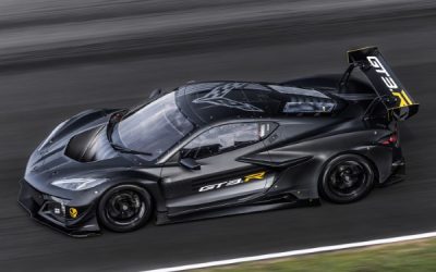 Le premier équipage de la Corvette Z06 GT3.R de TF Sport au complet