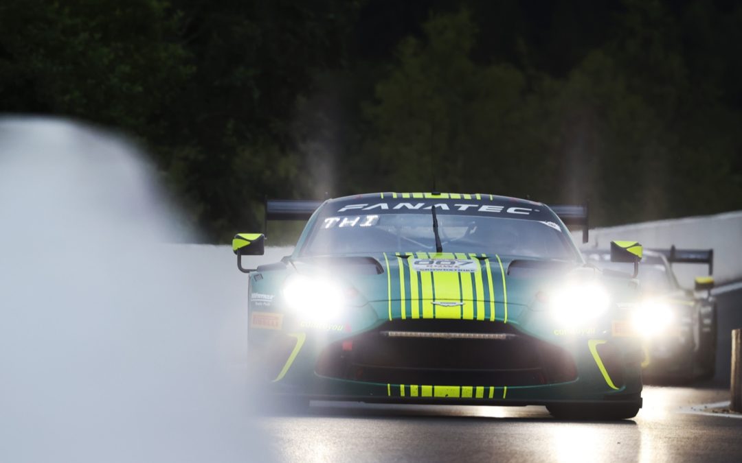 24H de Spa, H+6 : Aston Martin toujours aux commandes à la tombée de la nuit