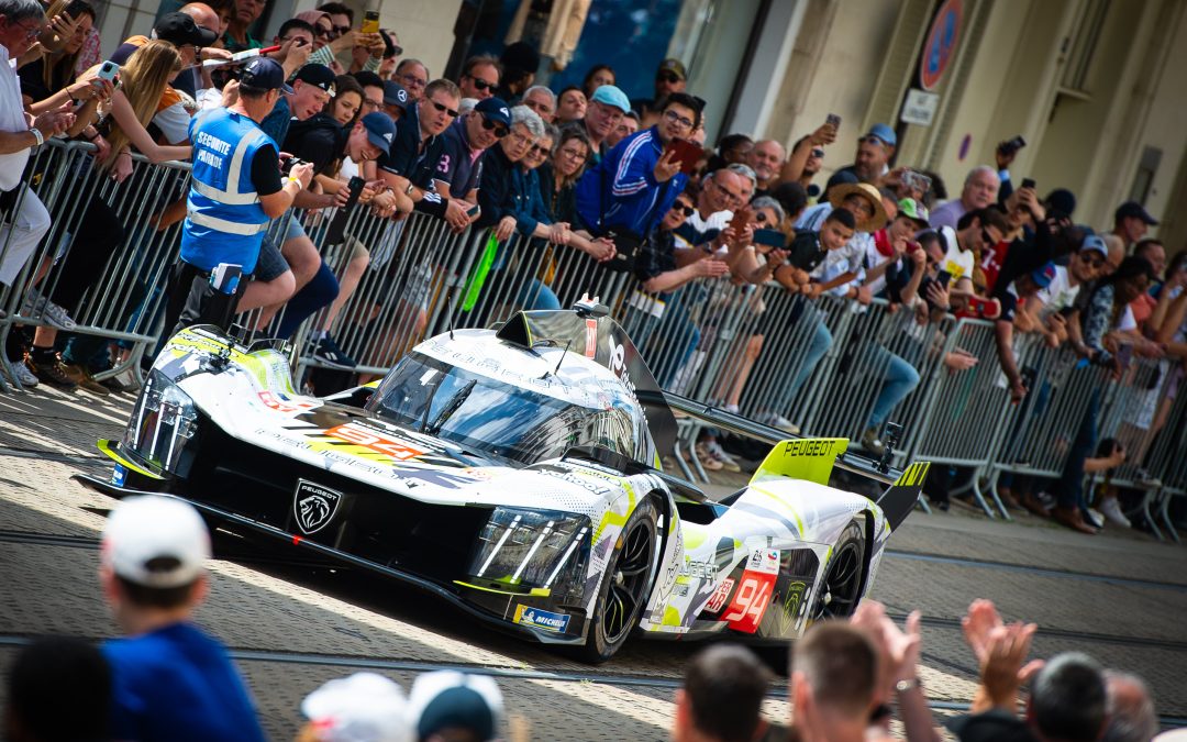 Photos : Les Hypercars à l&rsquo;honneur dans les rues du Mans