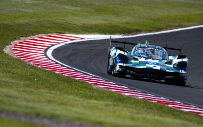 L&rsquo;Aston Martin Valkyrie AMR-LMH boucle ses premiers essais au Royaume-Uni