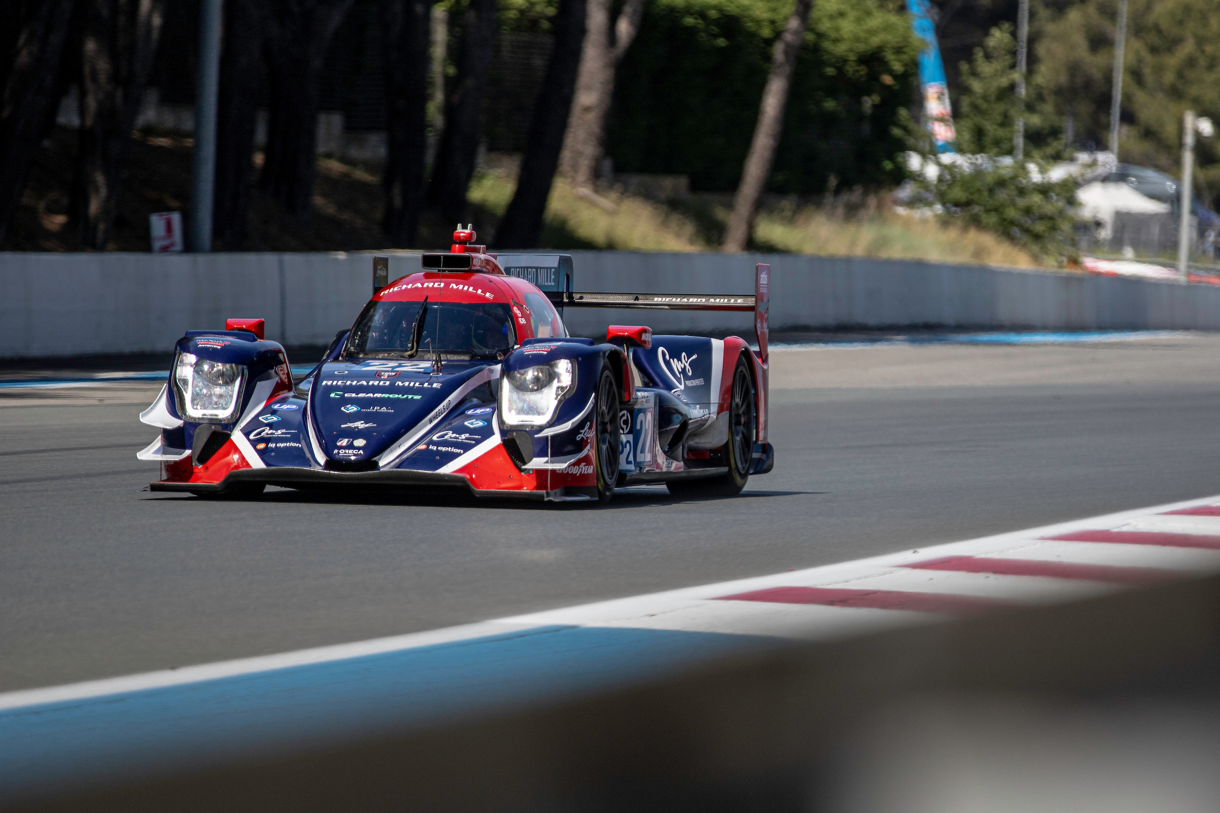 4H du Castellet, mi-course : Gregoire Saucy et United Autosports mènent la charge