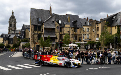 Les images du roulage des voitures des 24 Heures du Mans dans le centre-ville