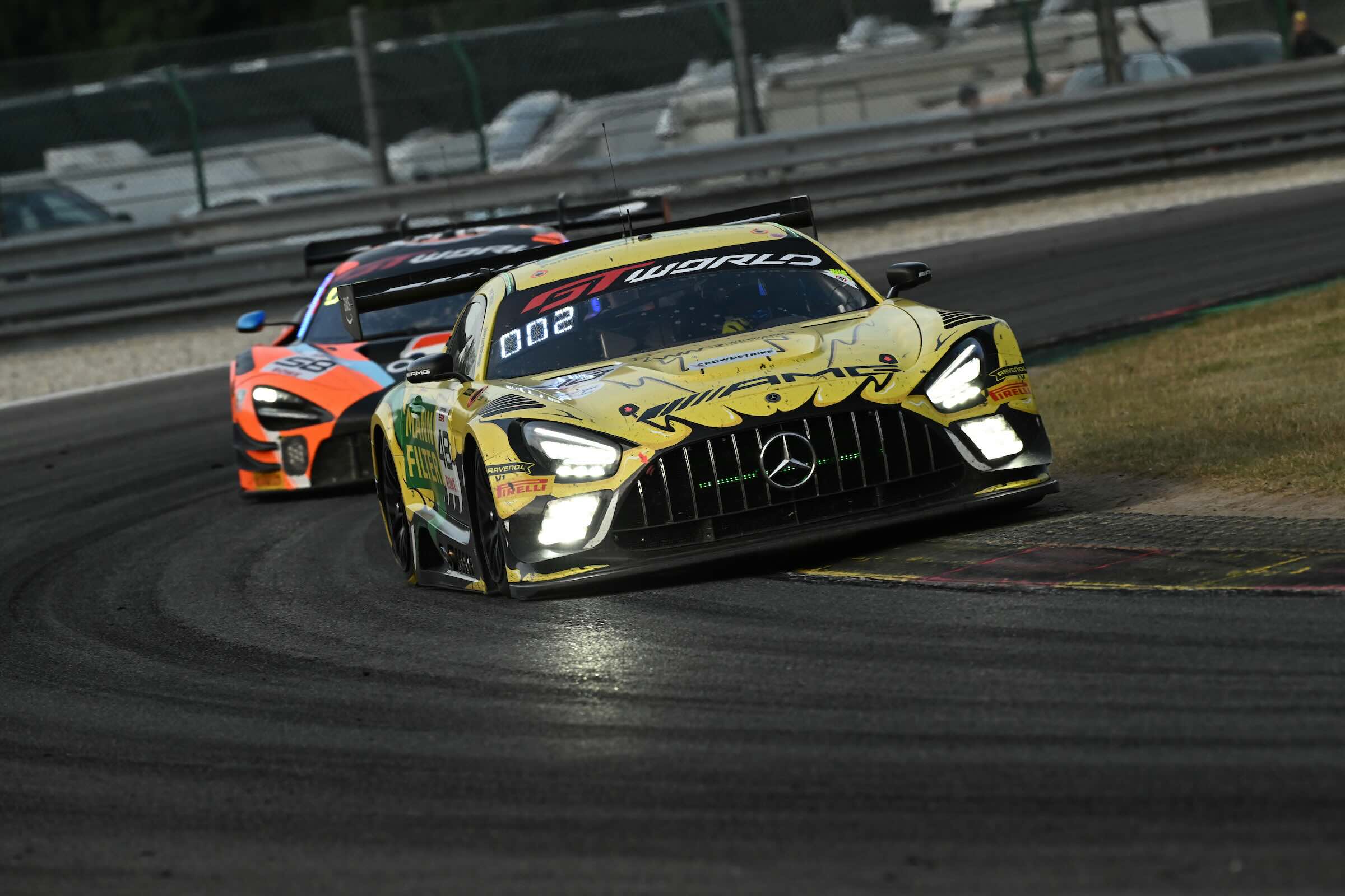 24H de Spa, H+18 : Mercedes reprend les commandes, le top 5 en moins de 2 secondes