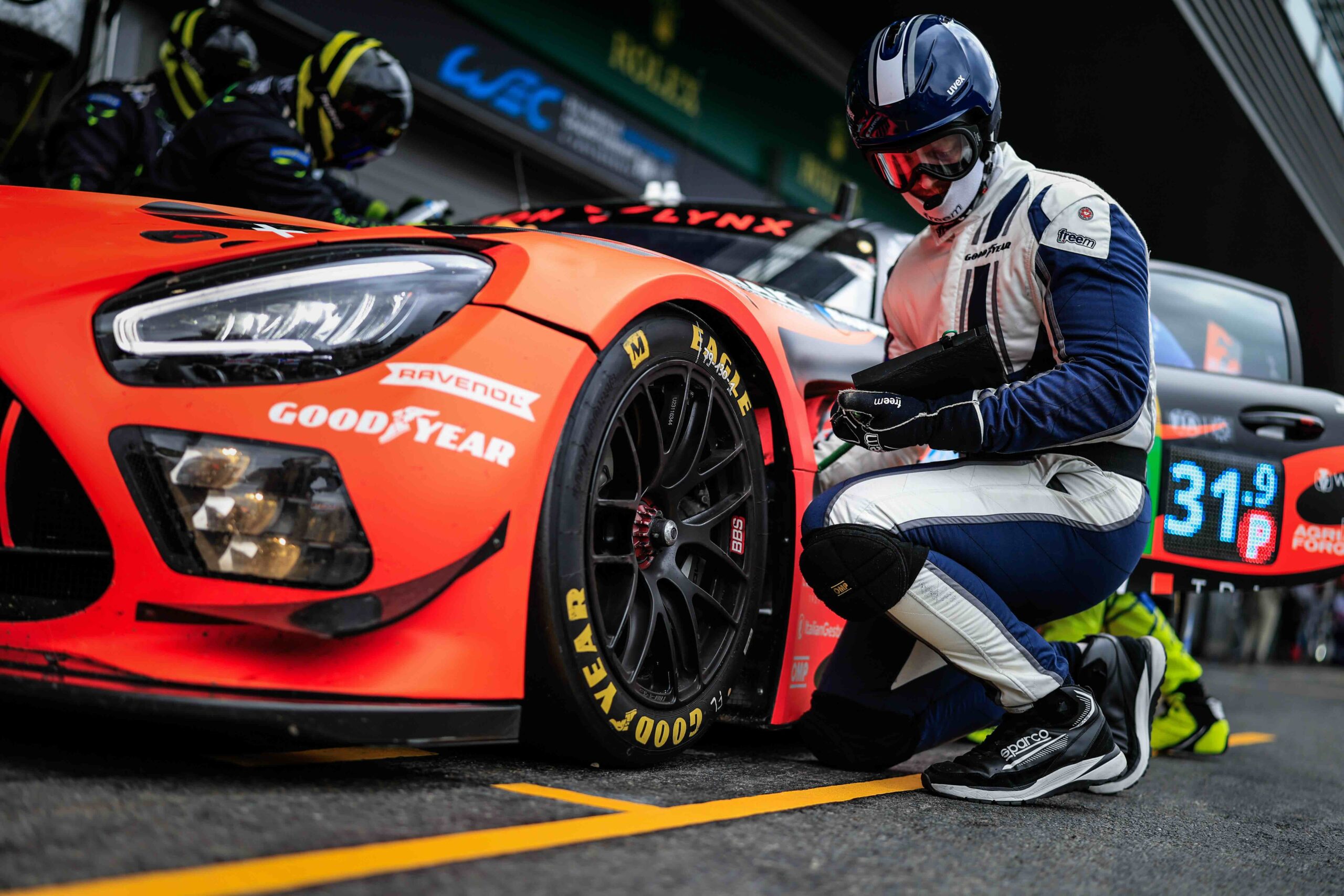 Goodyear prolonge son partenariat avec la FIA et l’ACO jusqu’en 2032 (LMGT3) Goodyear prolonge son partenariat avec la FIA et l'ACO jusqu'en 2032 (LMGT3)