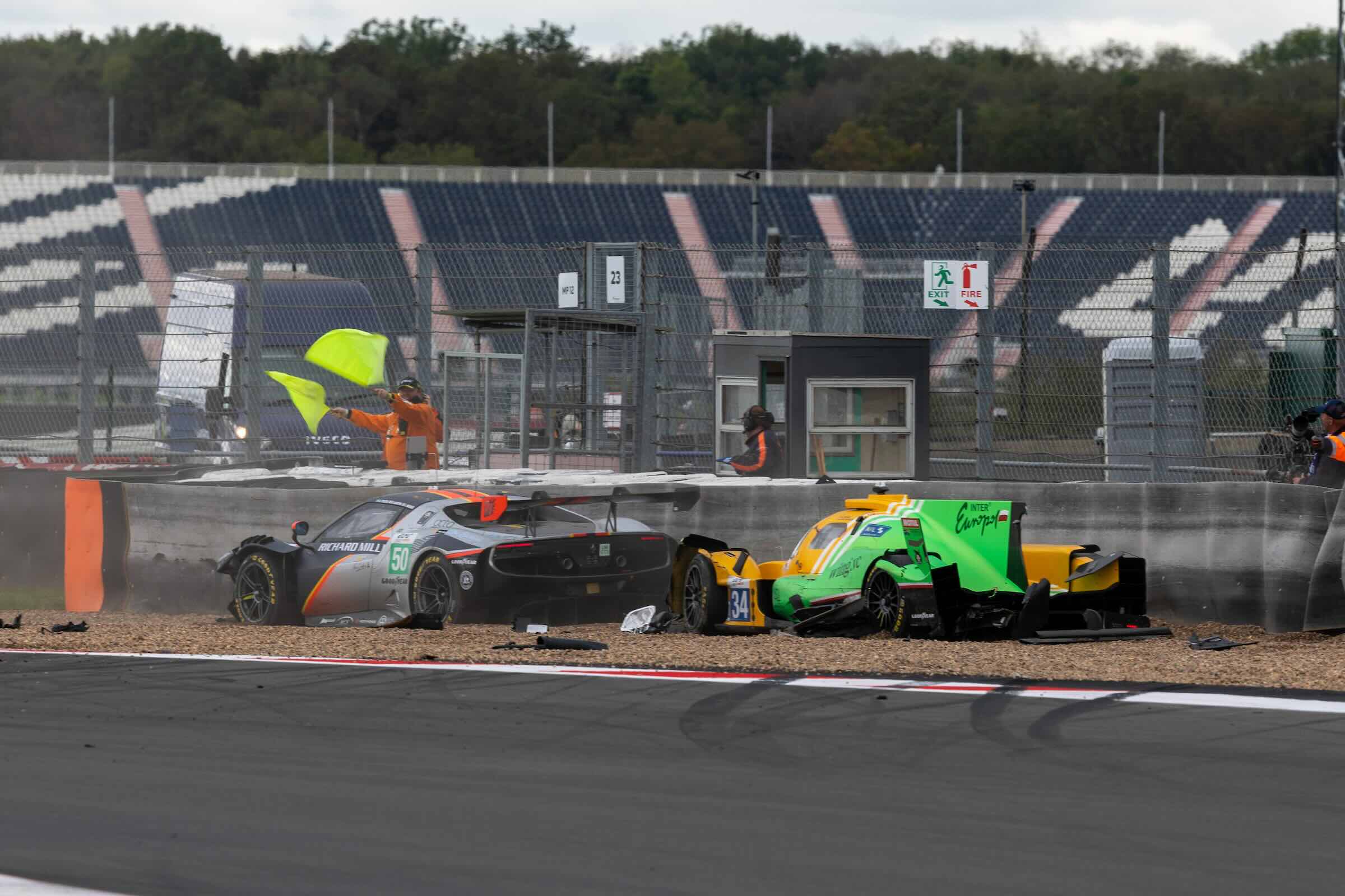 4H de Silverstone : La Ferrari n°50 de Lilou Wadoux déclare forfait