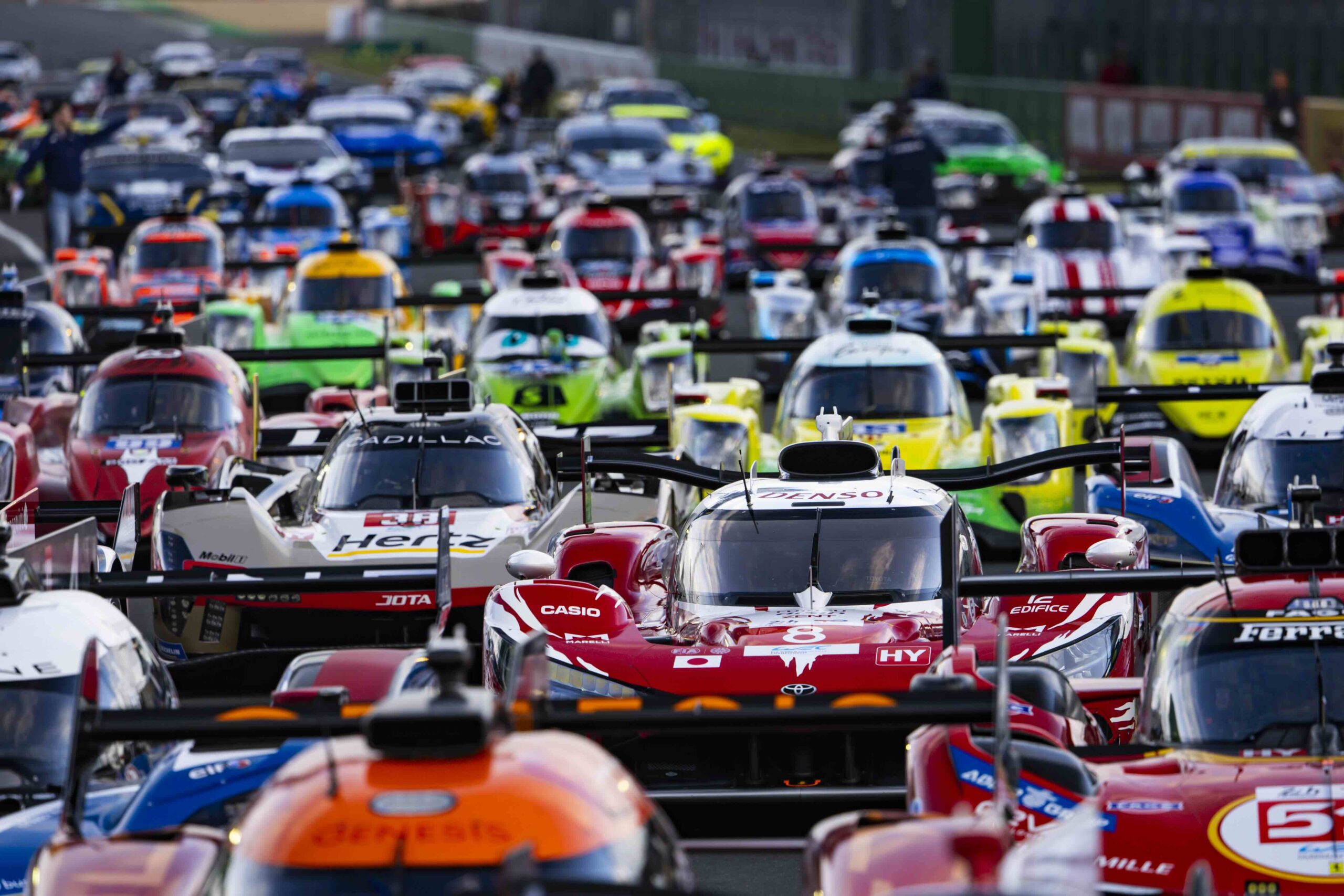 Le film officiel des 24 Heures du Mans 2026 en avant-première le 1er décembre