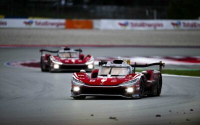 Toyota signe le doublé à Barcelone et décroche le titre constructeurs